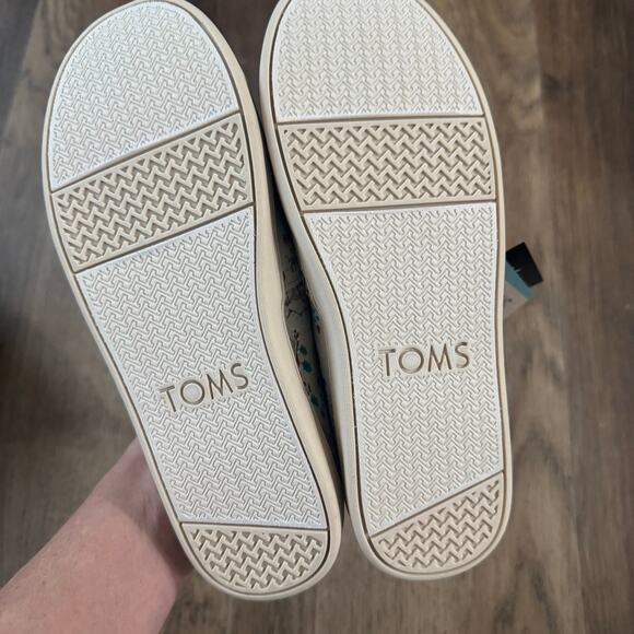 Toms Alpargata Glow In The Dark Sloth Faux Fur Lined Shoes - Picture 7 of 10